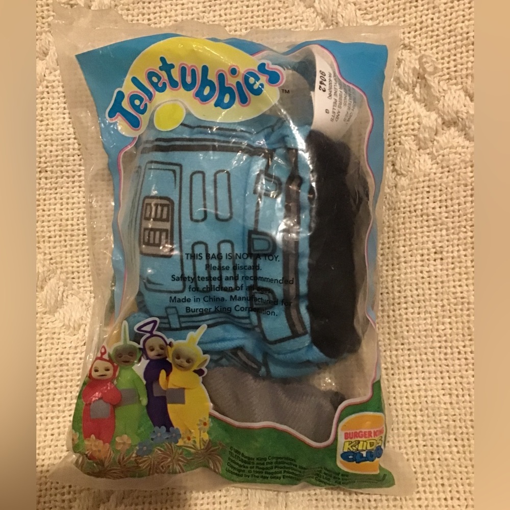 NIP Teletubbies Noo Noo Vacuum Burger King Toy - Picture 2 of 3